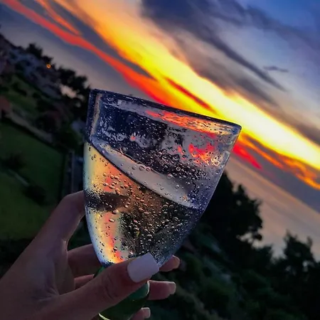 Summer House With Amazing View Casa vacanze
