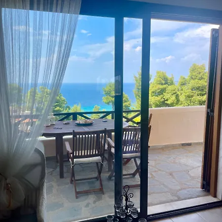 Summer House With Amazing View * 포씨디